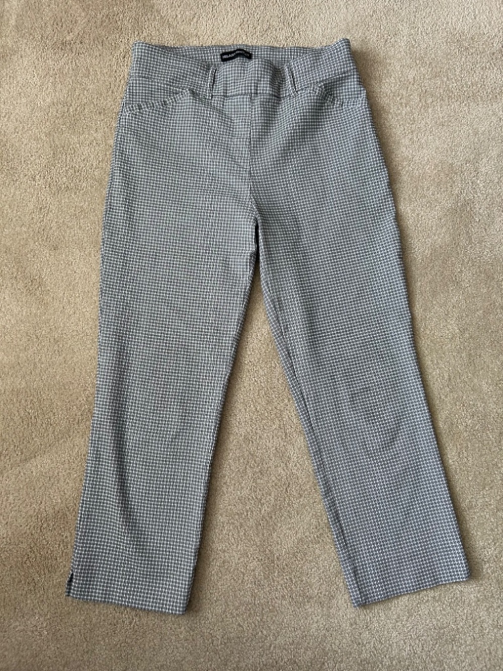 Hilary Radley Cropped pants